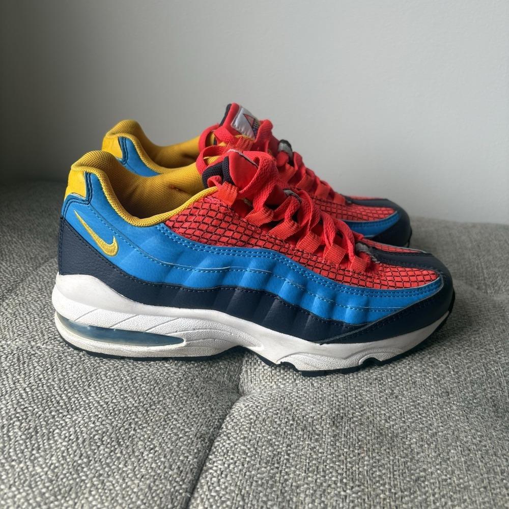 Nike Air Max 95 Now GS 'Crimson Blue' Spider- Man Size 5Y EU 38 AV2289-600 - Picture 3 of 8